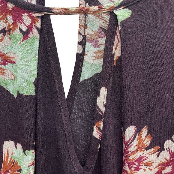 Altar’d State Burgundy Floral Front Keyhole Long Sleeve Tunic Top Size Medium - Picture 3 of 8